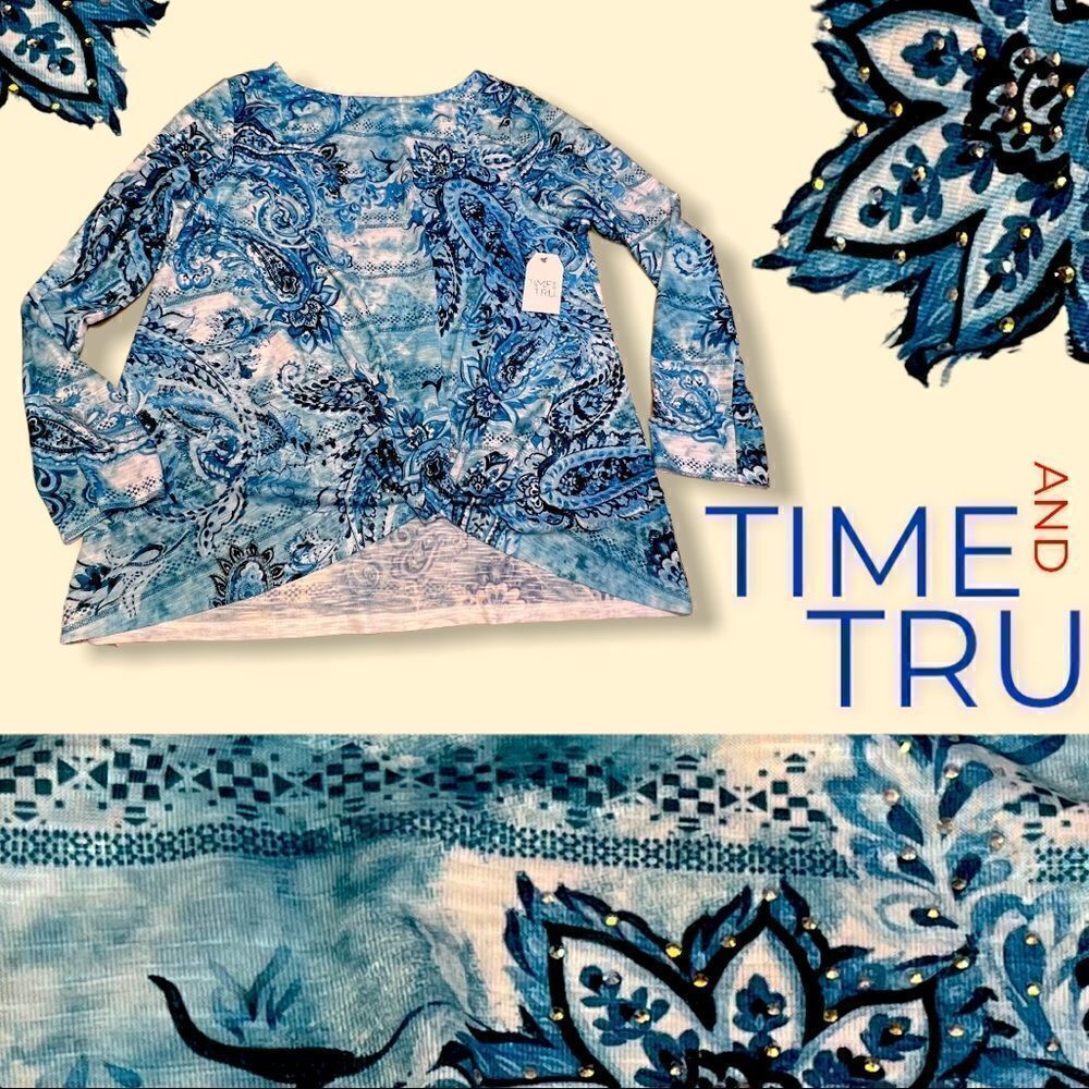 Time and Tru Knotted top paisley Blue L